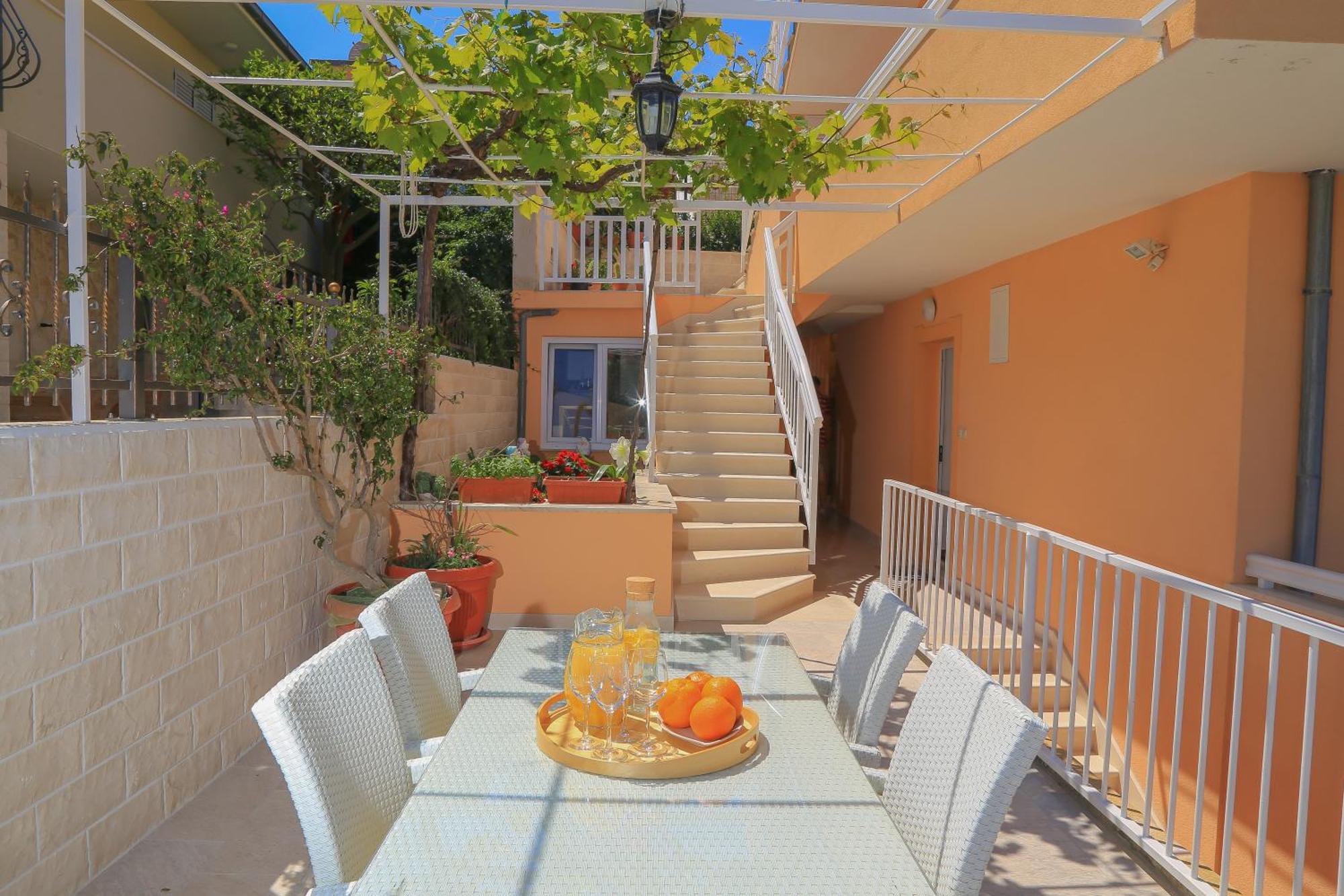 Apartments Sunny Elza Hvar Town Exterior photo